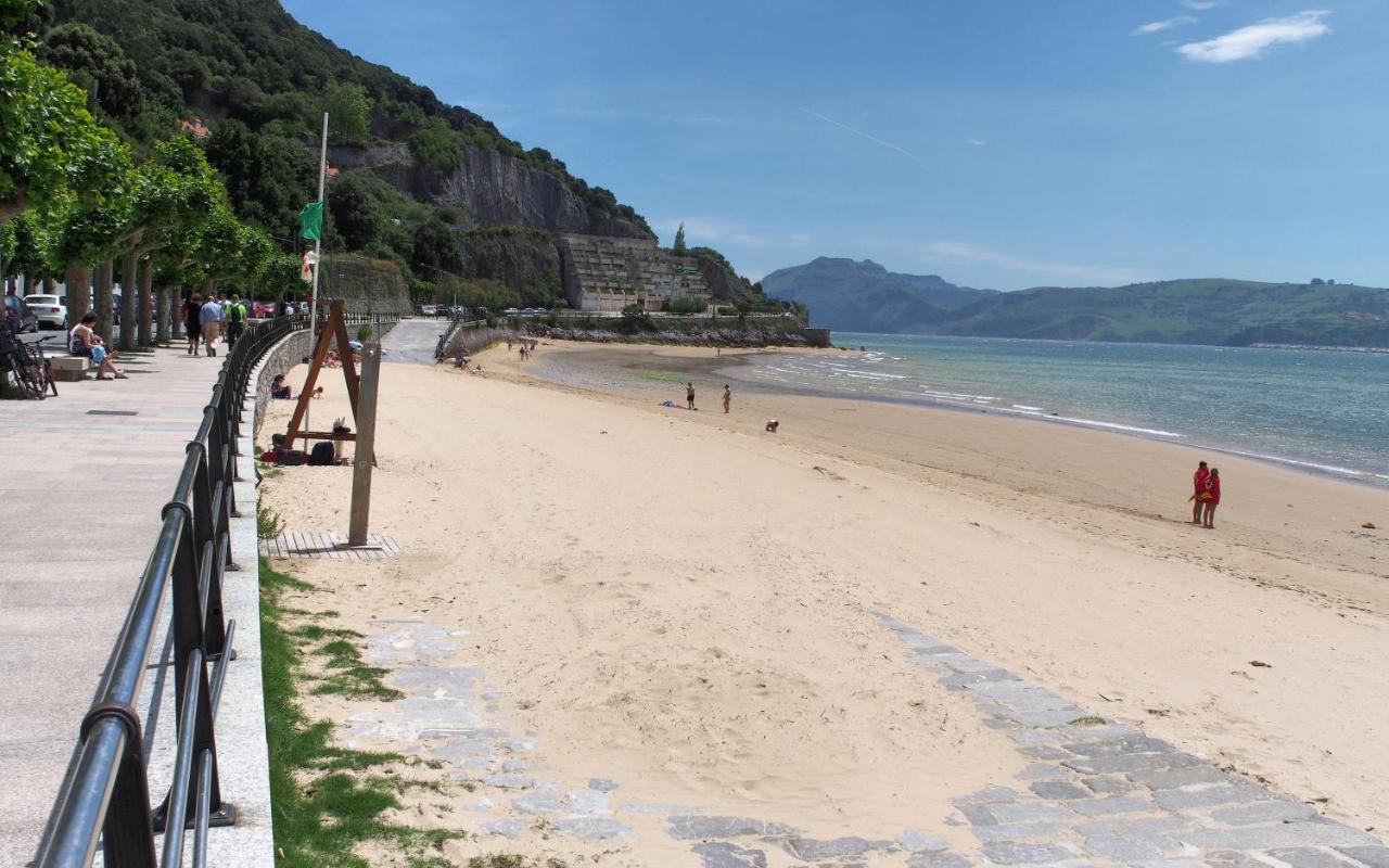 Appartamento Vistamar. Primera Linea. Bahia De Santoña Esterno foto